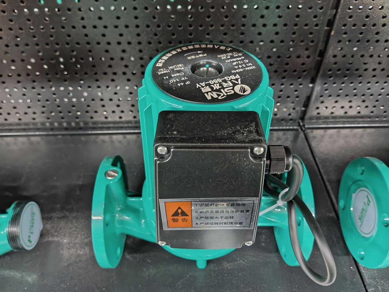 Насос циркуляционный фланцевое соединение PBG-550AY 1.5 550Вт, 180л/м, 13м. Hmax, 1,5"