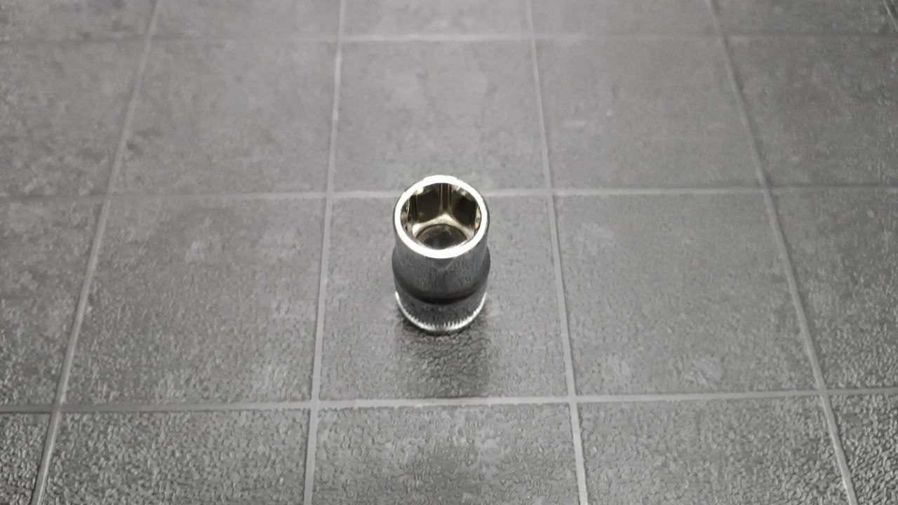 Головка короткая 6-ти гр. 13мм 1/2 YONK