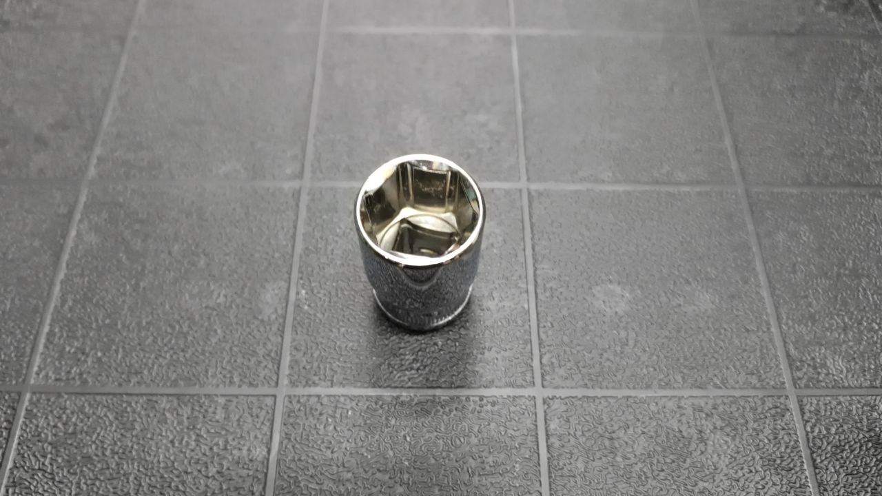 Головка короткая 6-ти гр. 19мм 1/2 YONK