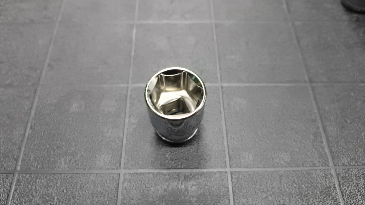 Головка короткая 6-ти гр. 22мм 1/2 YONK