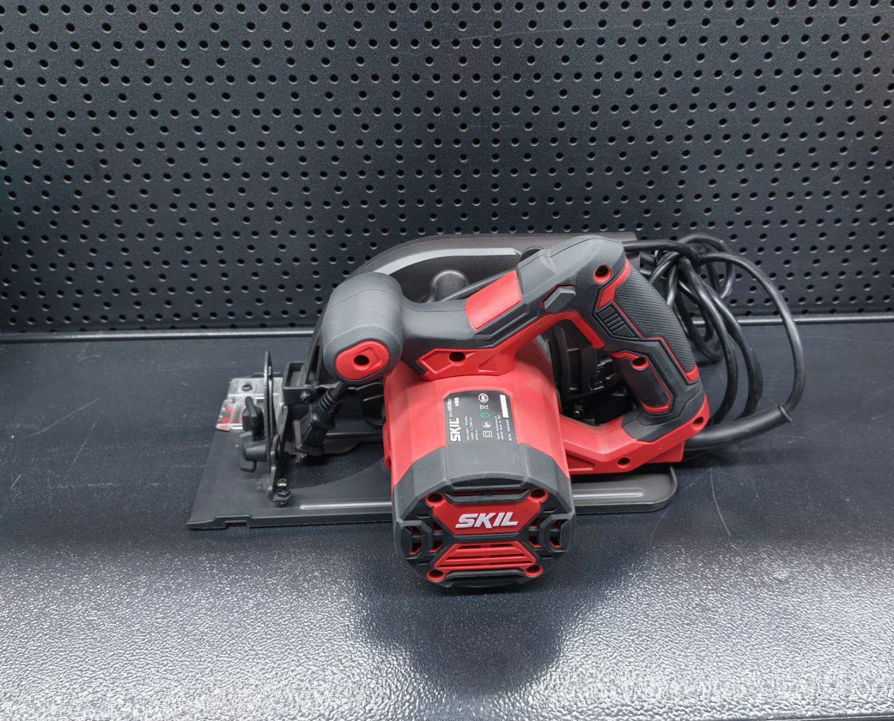 Пила Циркулярная "Skil-SW1E583001" 190мм 1400Вт