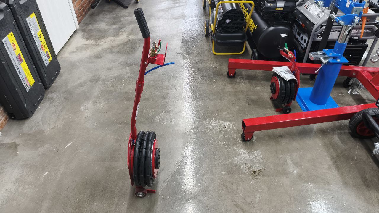 Домкрат пневматический подкатной 5т