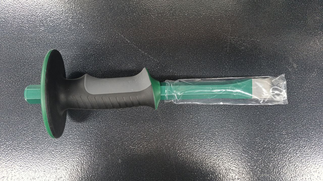 Зубило с пласт. ручкой 25х19х300 YONK