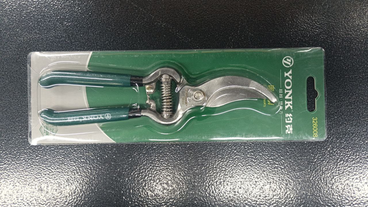 Секатор 8" YONK
