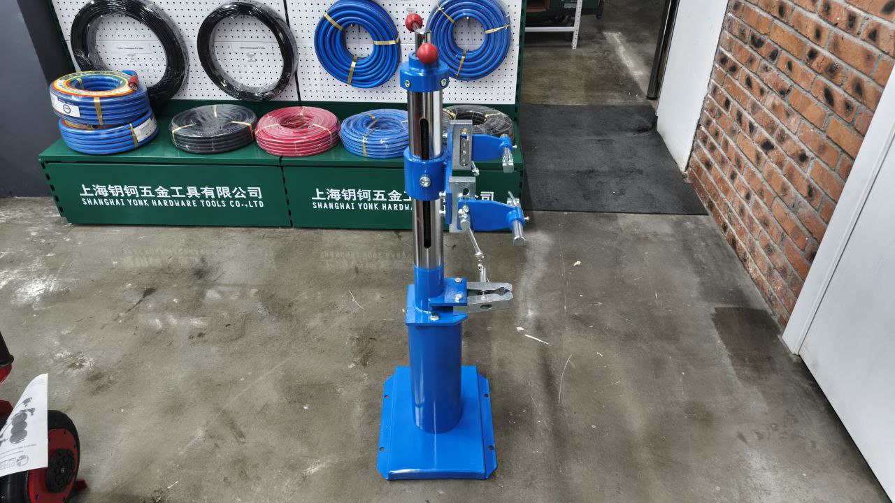 Стяжка для пружин механическая, стационарная