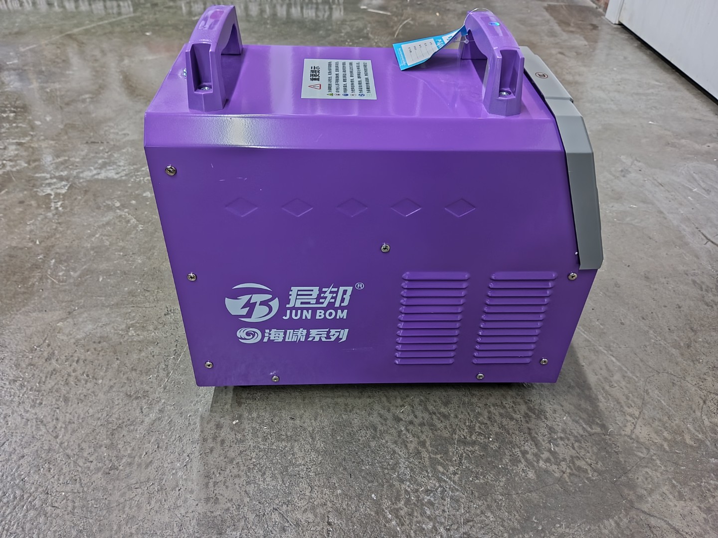 Инверторный сварочный аппарат "JUN BOM" ZX7-500