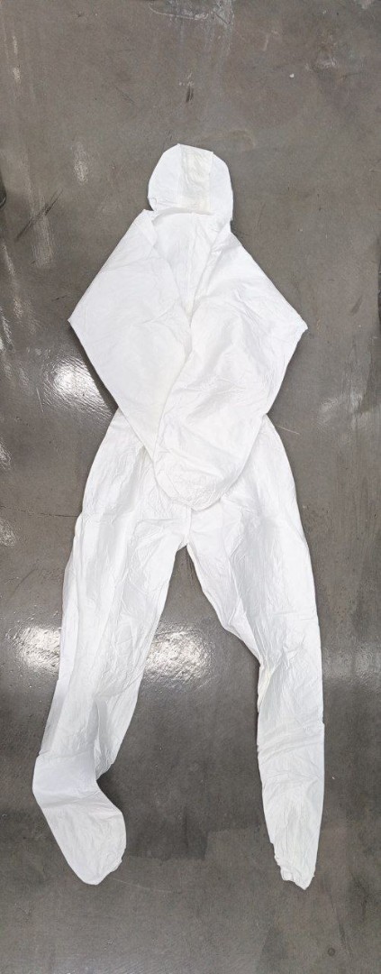 Защитный комбинезон