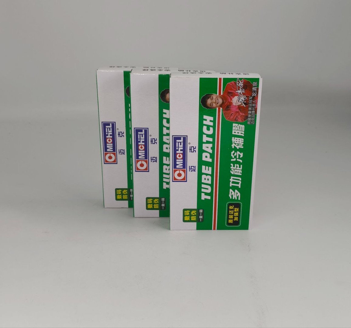 Комплект заплаток и клея L-24