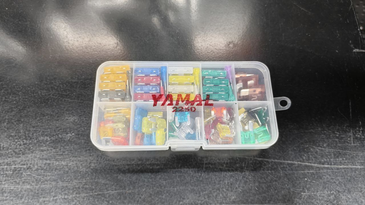 Набор авто предохранителей 100шт.