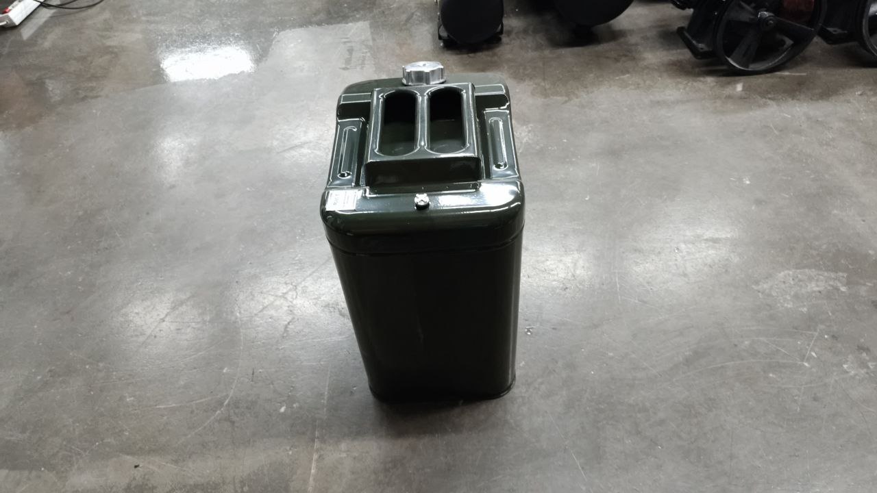 Канистра металлическая 35 л.