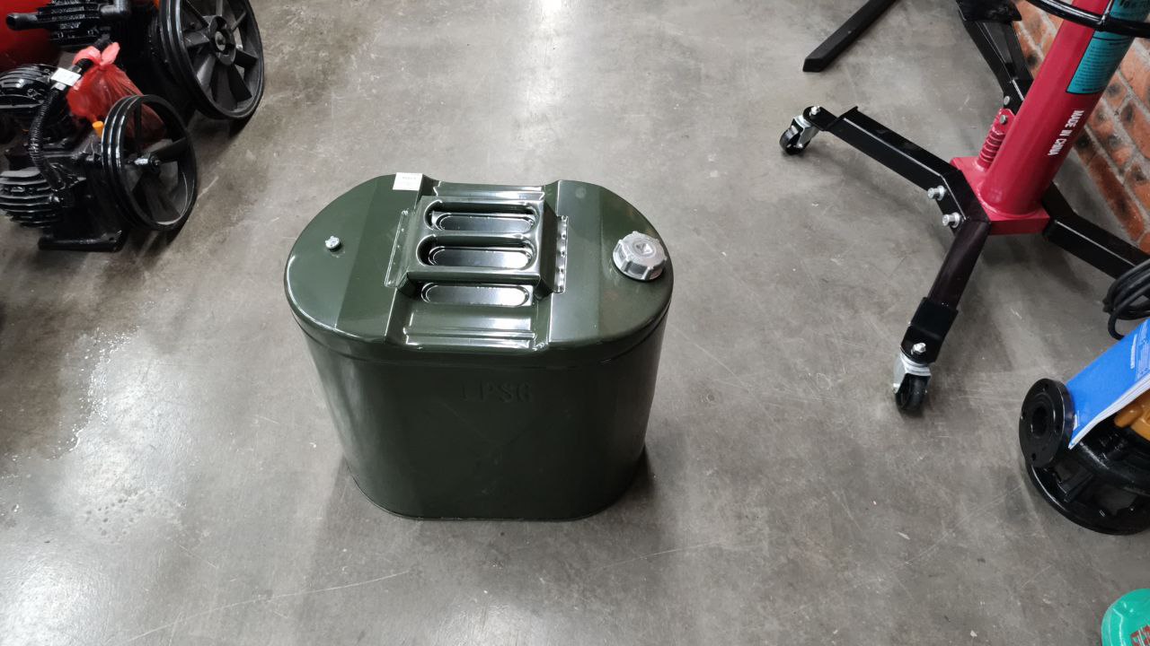 Канистра металлическая 50 л.