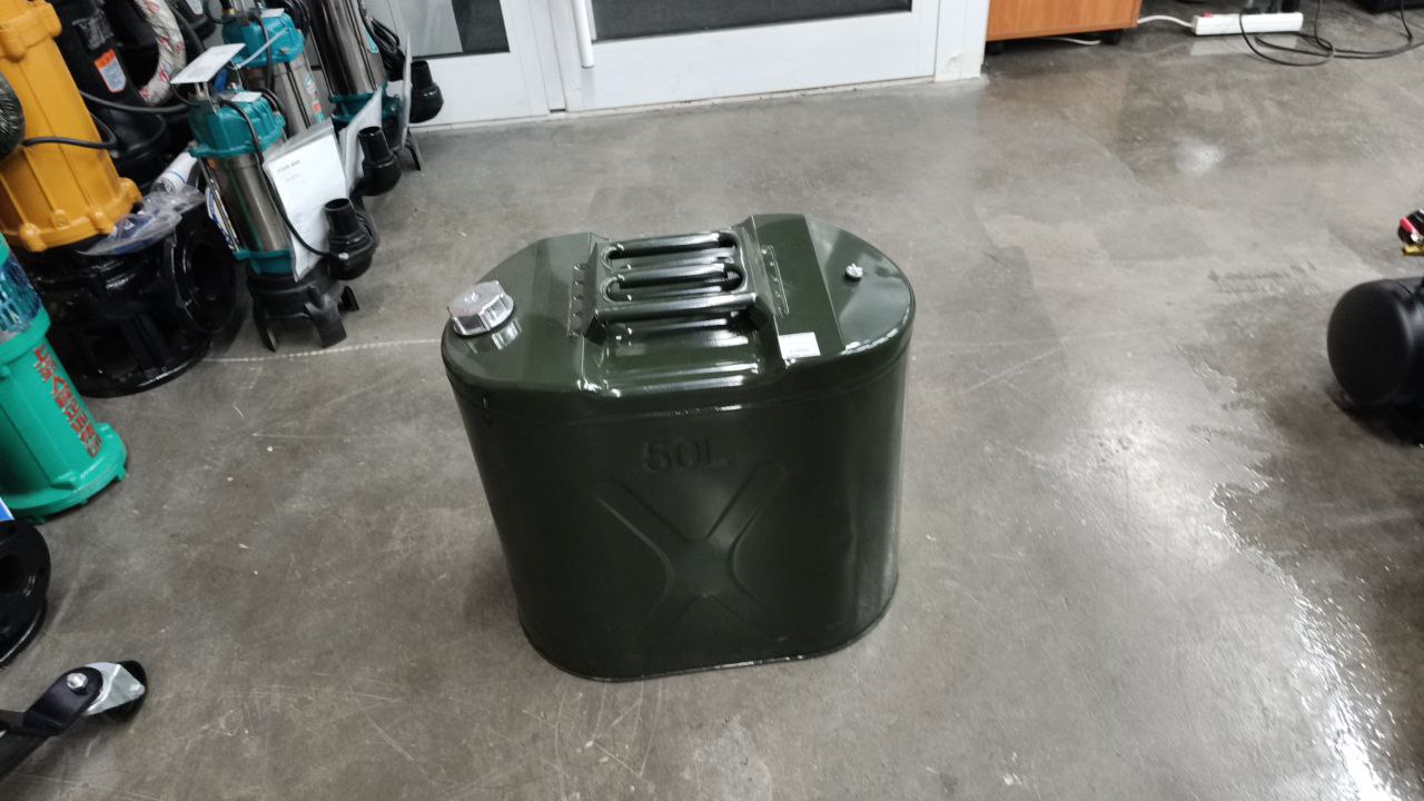 Канистра металлическая 50 л.