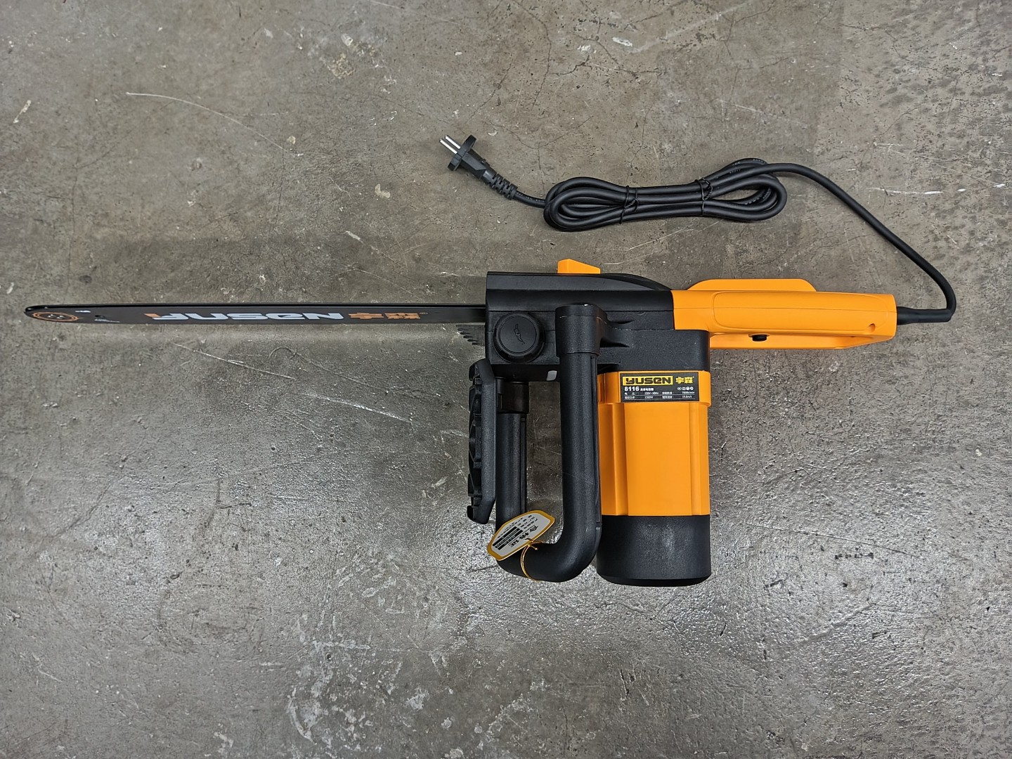 Электр. цепная пила "YUSEN YS8116" 2200W, 16", 40см