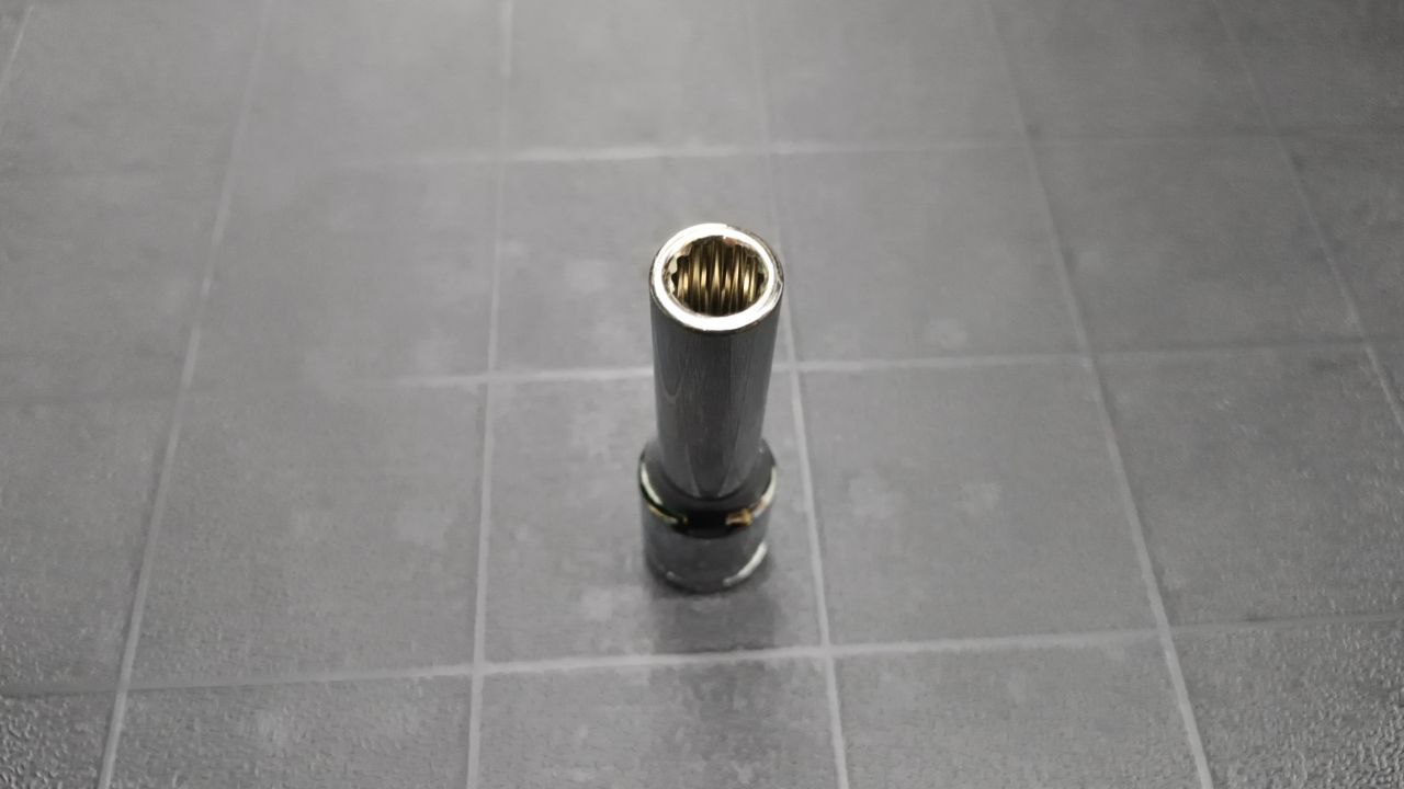 Головка длинная многогр. 9мм 1/2 YONK