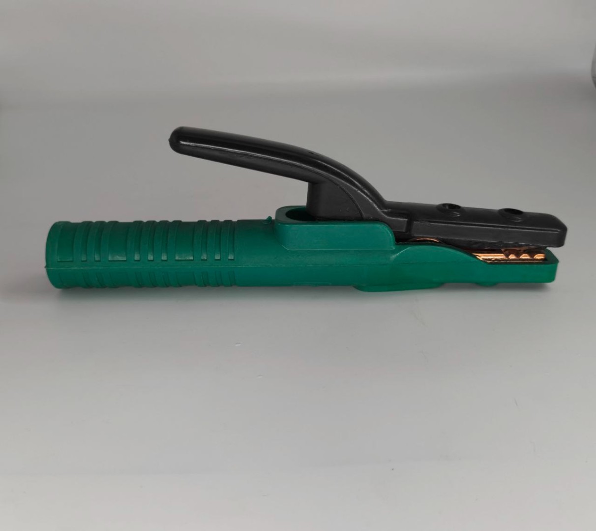 Держатель электродов 600А YONK