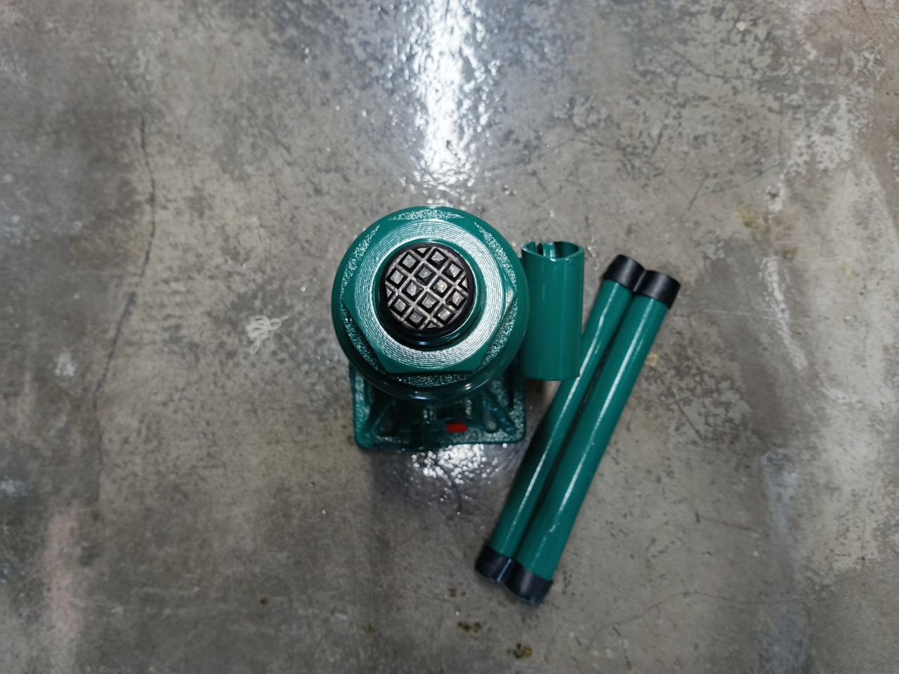 Домкрат гидравлический бутылочный 5т YONK