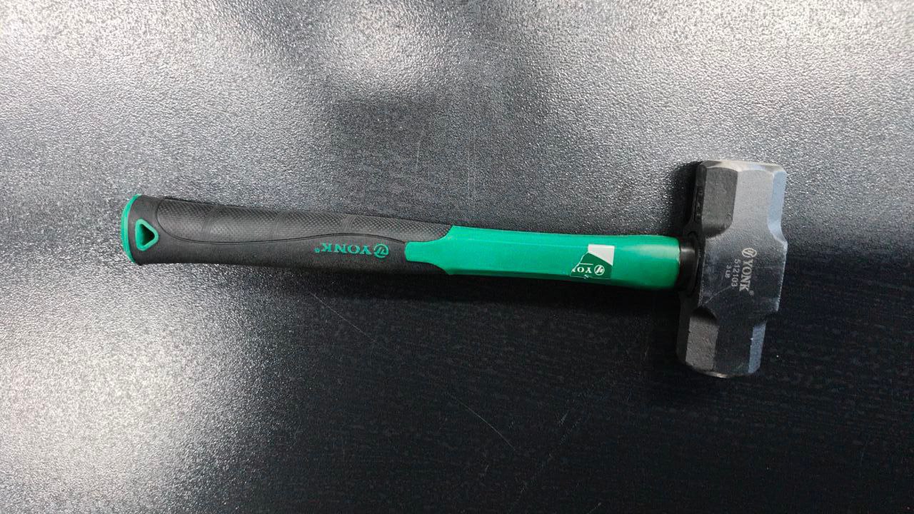 Кувалда 1,5кг YONK