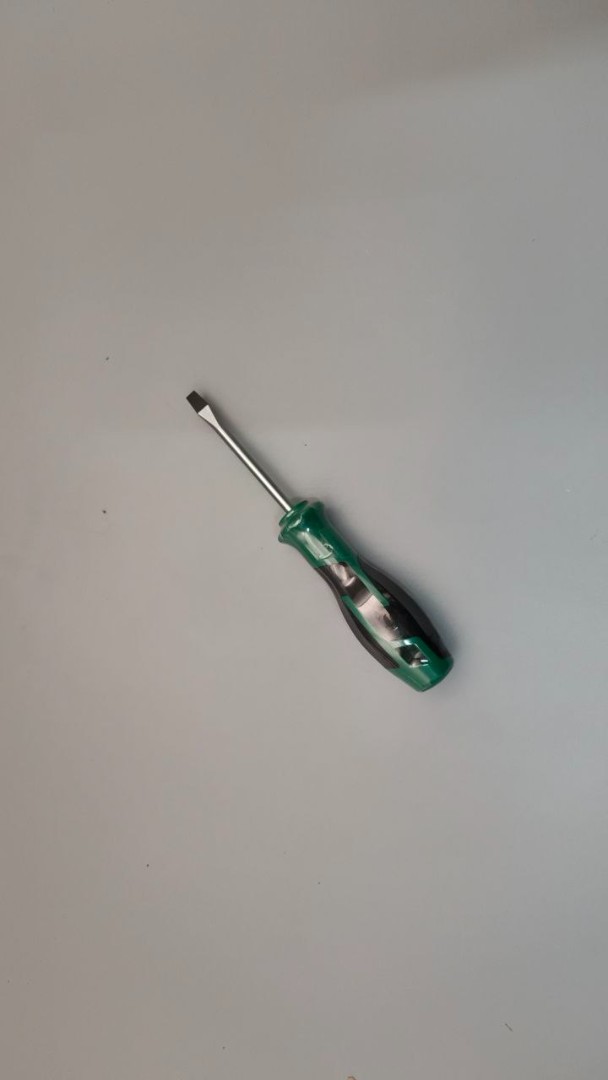 Отвертка 5х75мм   - YONK