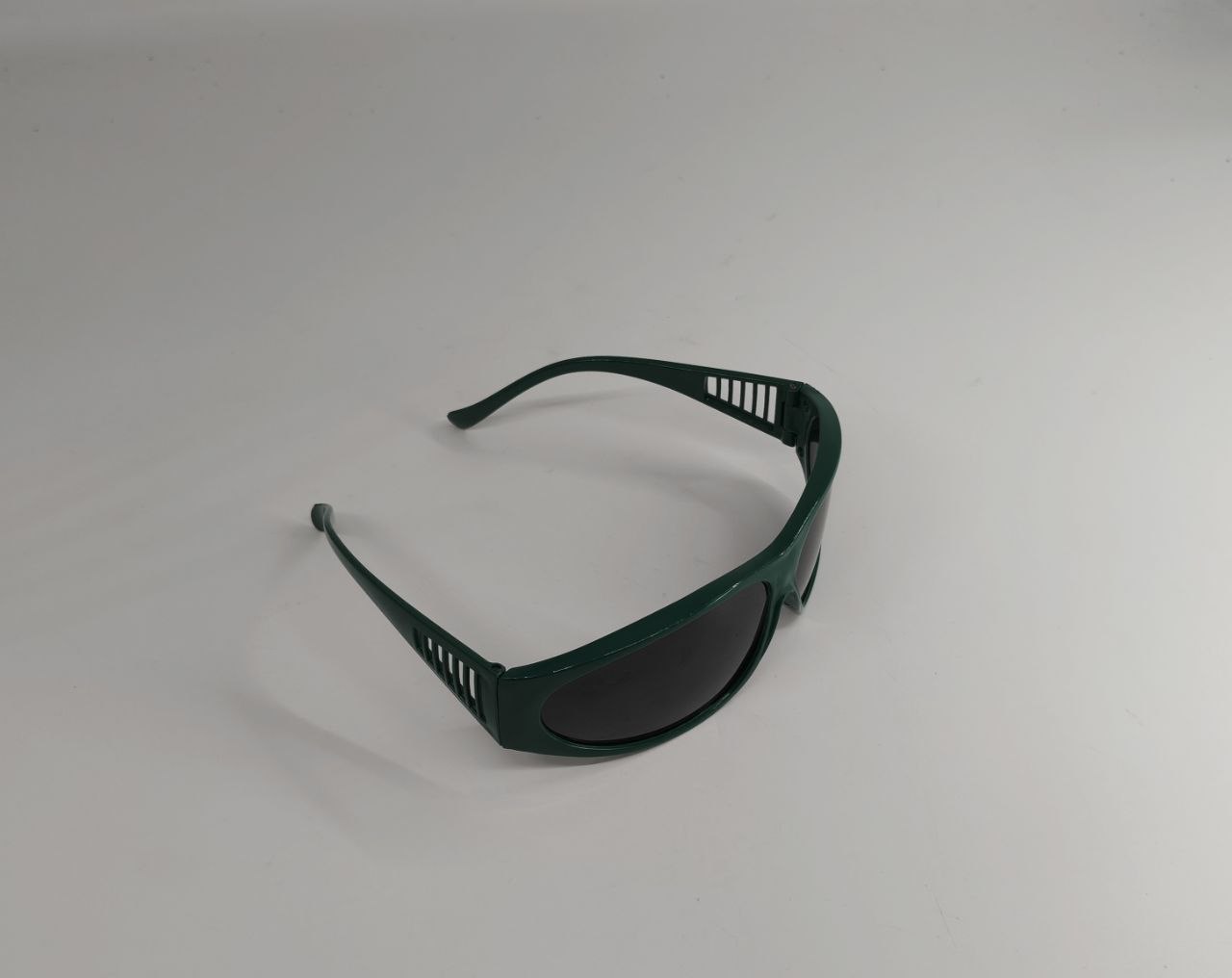 Очки защитные темные YONK