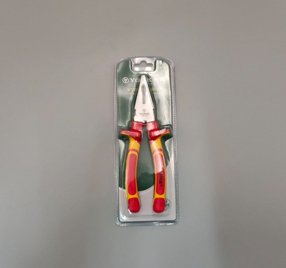 Пассатижи диэлектрические 8" YONK