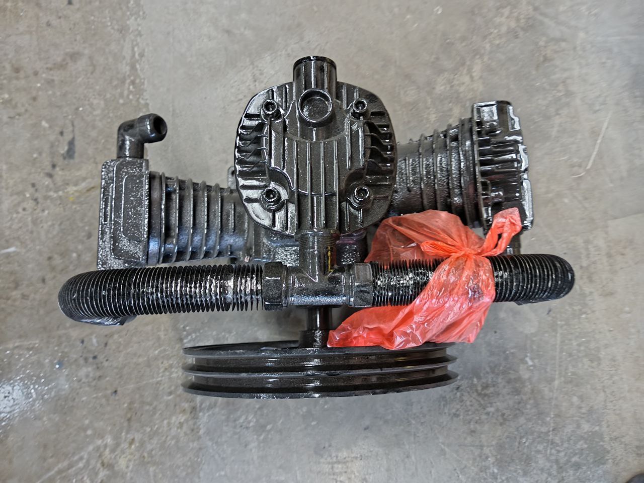 Поршневой блок на компрессор 0,9м3 12,5бар