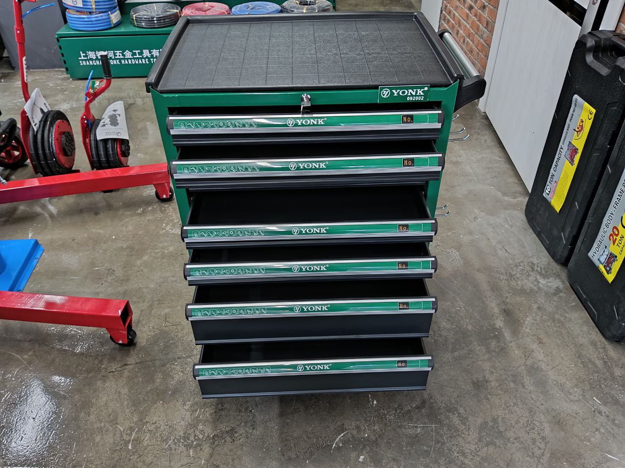 Семислойная тележка для инструментов