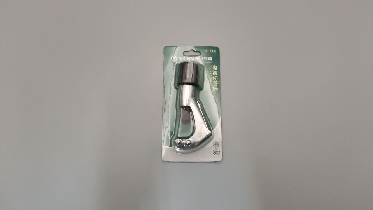 Труборез мал. 3-28 мм YONK